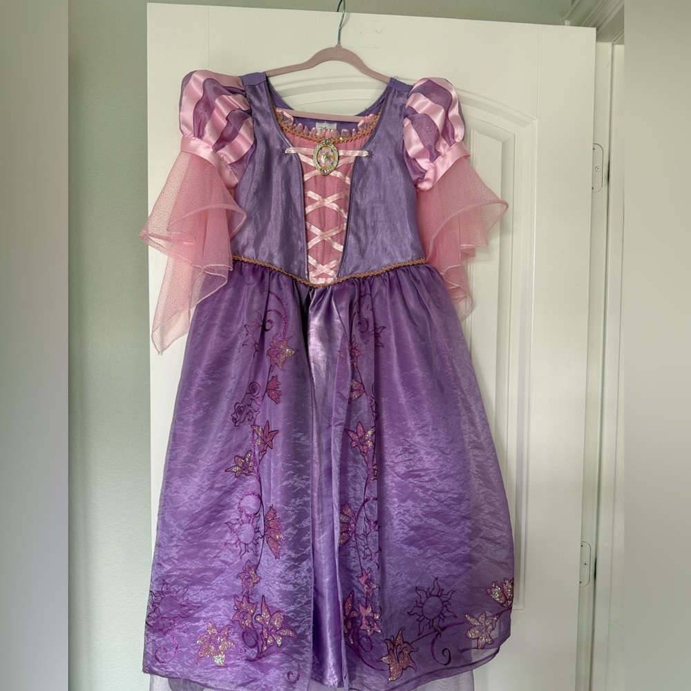 Disney Store Tangled Rapunzel Costume Dress 7/8